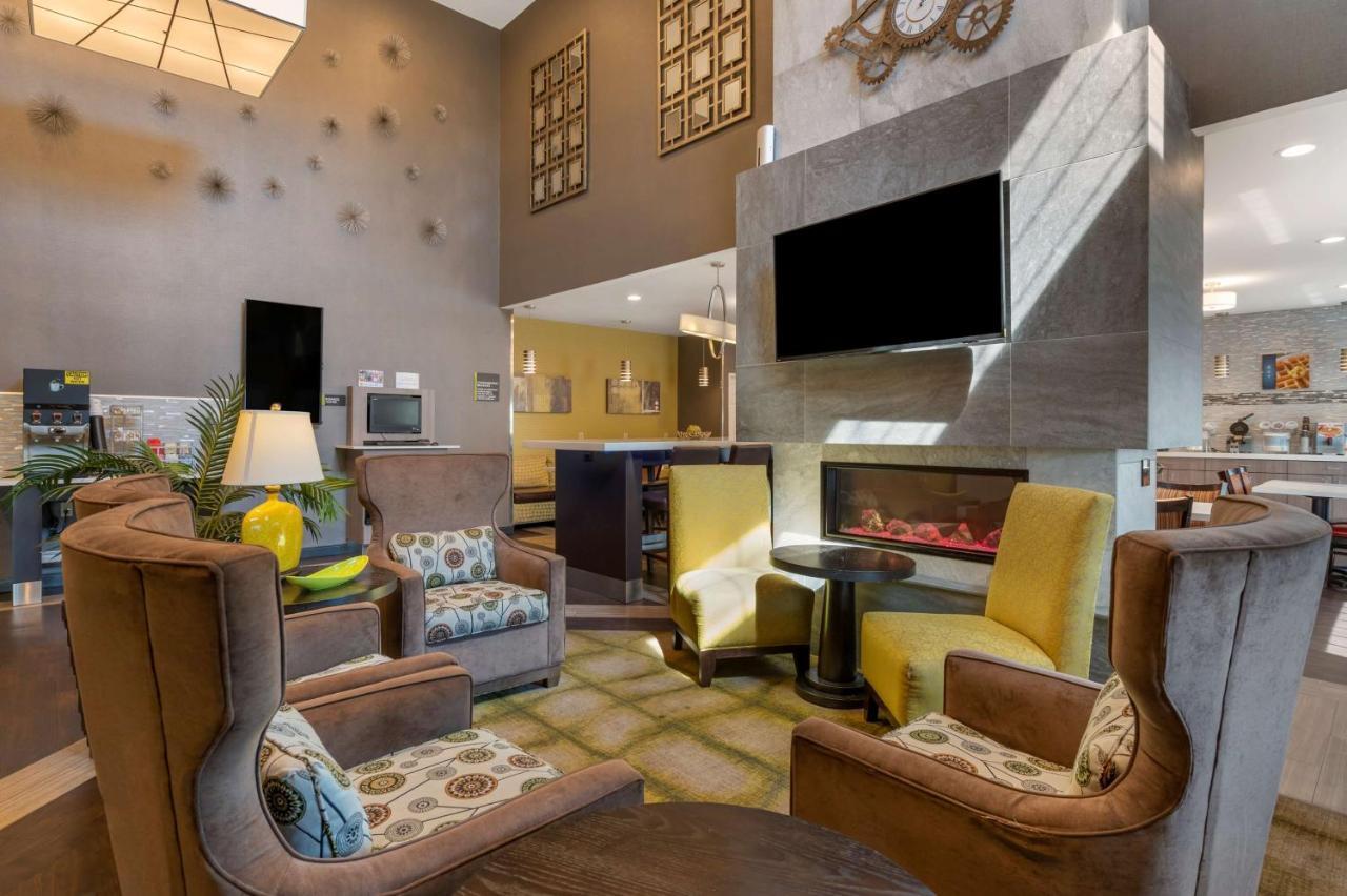 Best Western Hilliard Inn & Suites Εξωτερικό φωτογραφία