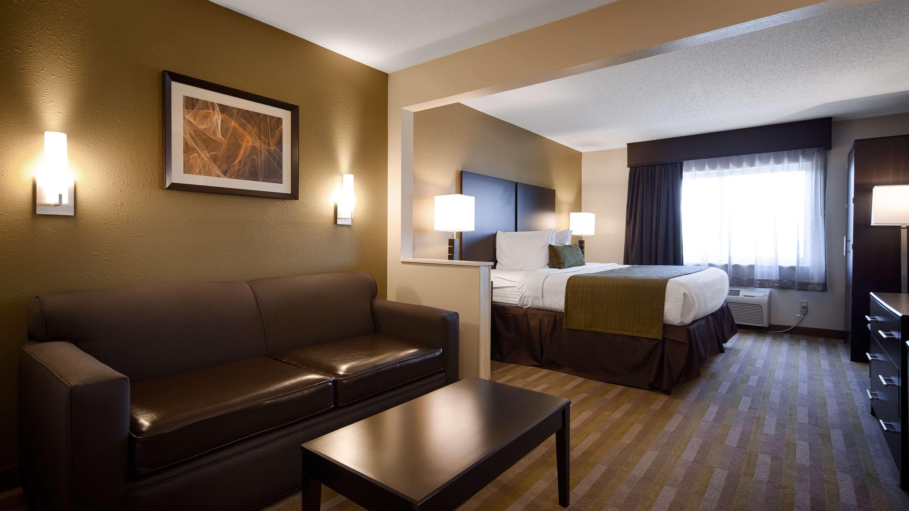 Best Western Hilliard Inn & Suites Εξωτερικό φωτογραφία