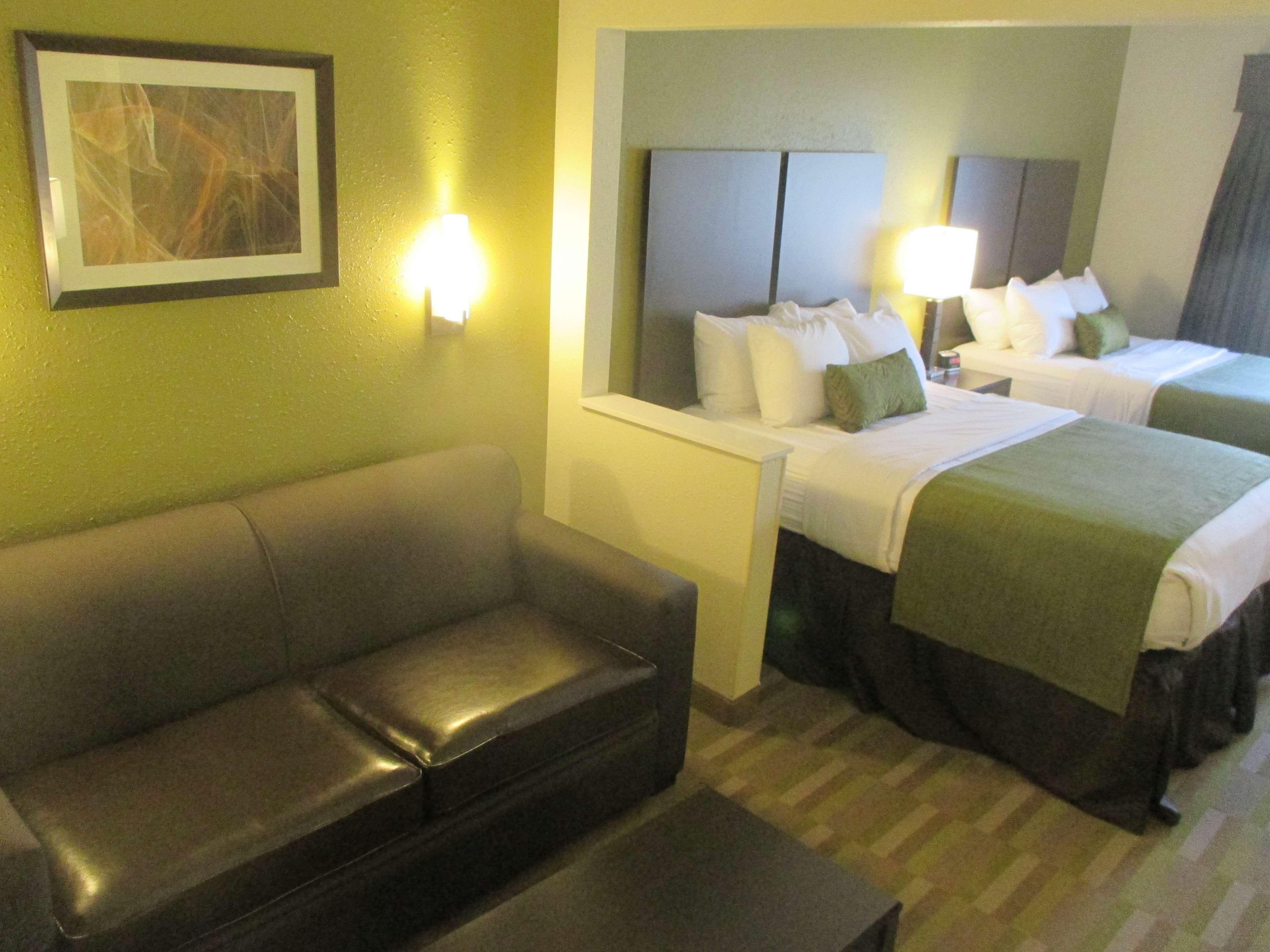 Best Western Hilliard Inn & Suites Εξωτερικό φωτογραφία
