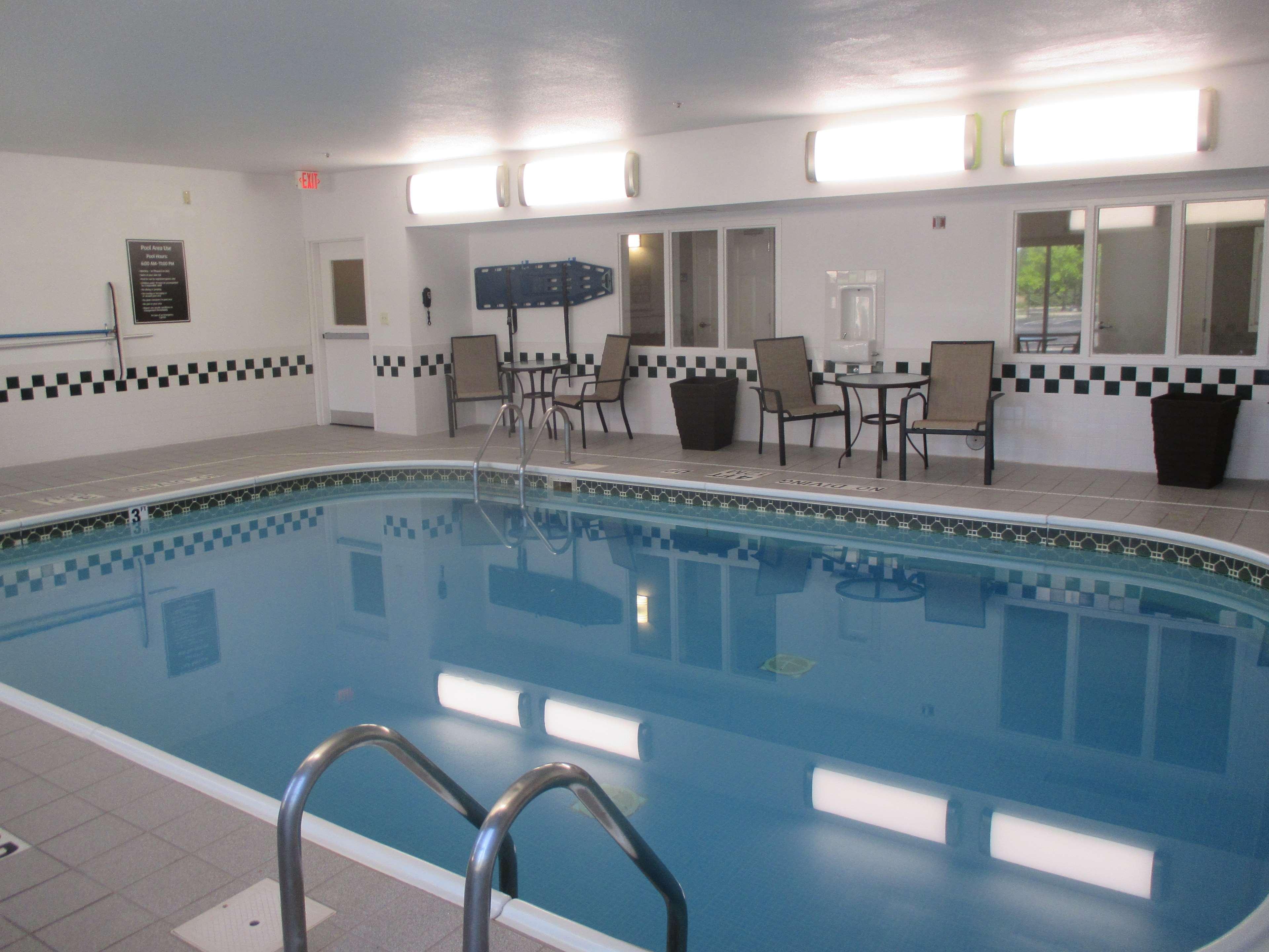 Best Western Hilliard Inn & Suites Εξωτερικό φωτογραφία